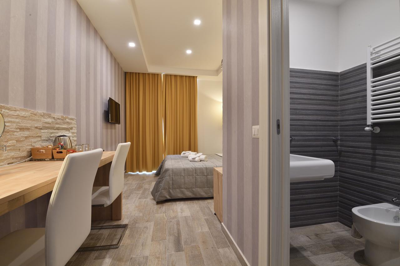 Veneto Suite Roma Exterior foto